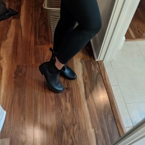 Sam Edelman black rainboots size 9